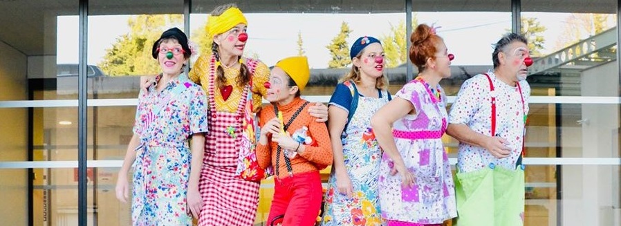 clowns